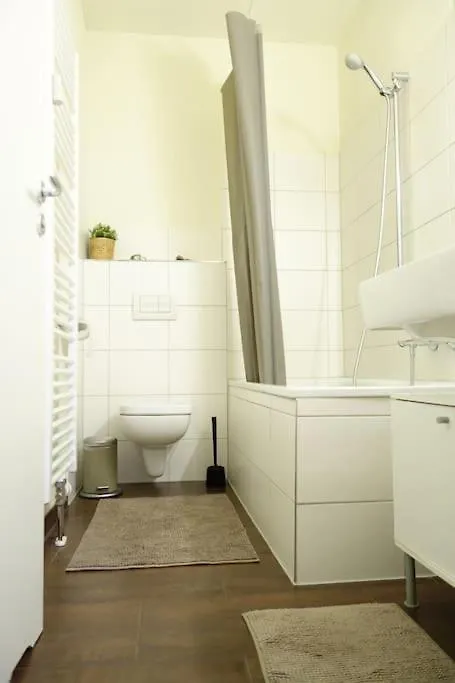 Cosy Apt Nearby Station Neustadt In It-District Dresden Germany